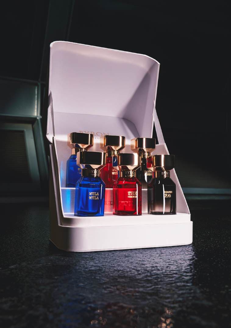 Flacon du parfum Coffret La Collection par Byron Parfums